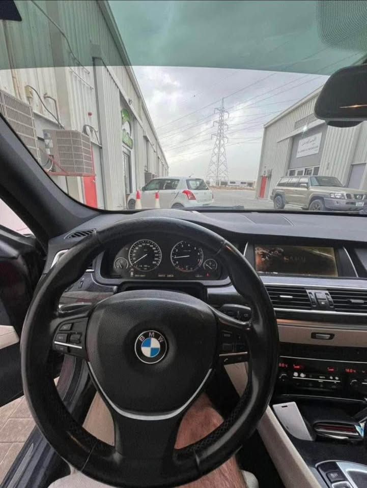 2011 بي أم دابليو الفئة - 5 540i