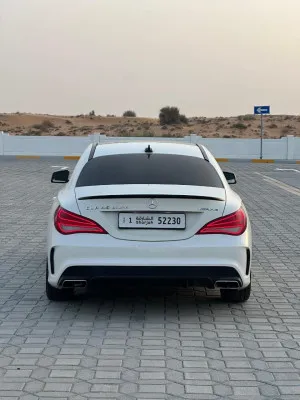 2015 مرسيدس-بنز سي ال اي CLA45 AMG
