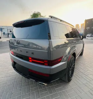 2024 هيونداي سانتا في Limited