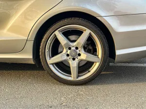 2012 مرسيدس-بنز سي ال اس CLS550