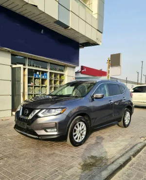 2019 نيسان روج SV