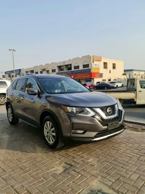 2019 نيسان روج SV