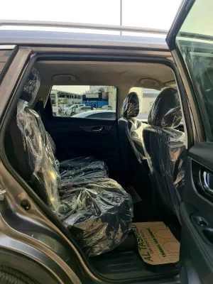 2019 نيسان روج SV