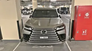 2023 لكزس ال اكس ٦٠٠ Prestige