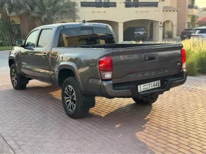 2023 تويوتا تاكوما SR5