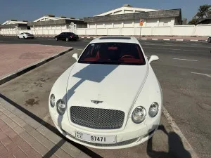 2010 بنتلي فلاينج سبير V8