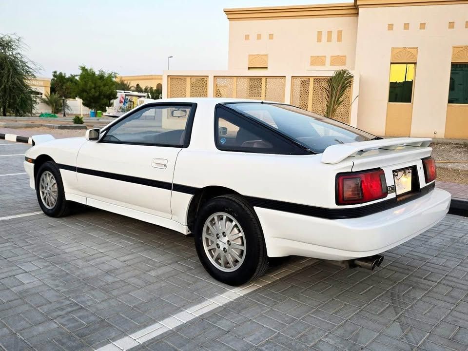 1986 تويوتا سوبرا CF