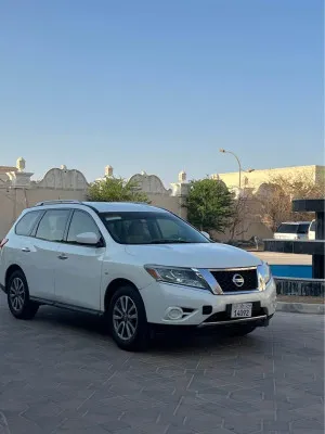 2013 نيسان باثفايندر S