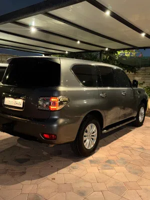 2014 Nissan Patrol LE T1