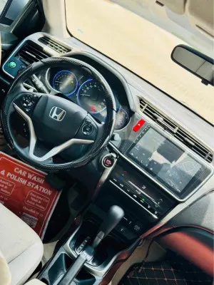 2016 هوندا سيتي LX