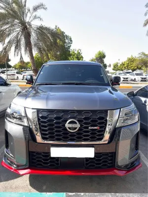 2022 Nissan Patrol LE Platinum city