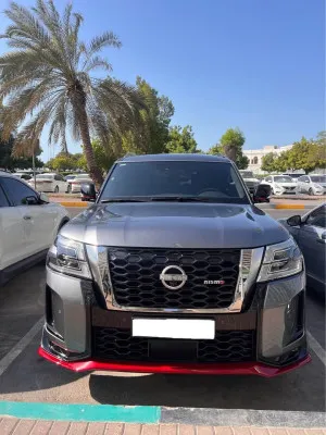 2022 Nissan Patrol LE Platinum city