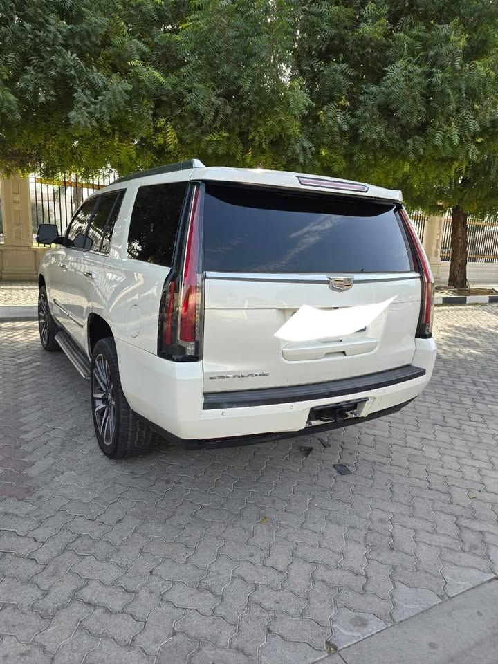 2015 Cadillac Escalade Luxury