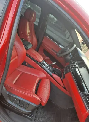 2013 BMW X6 50i