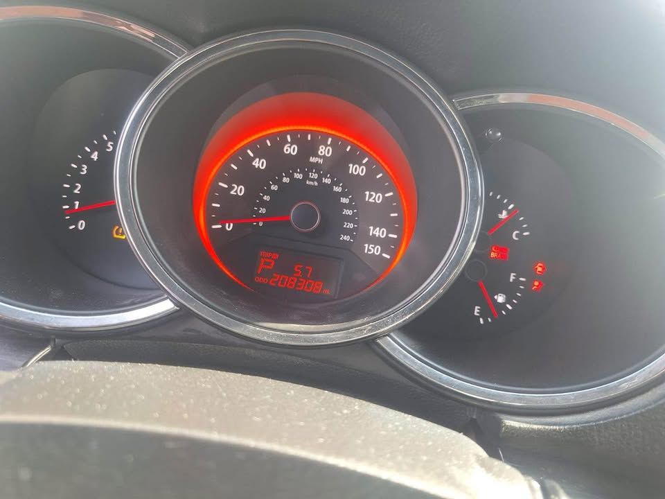 2012 Kia Sorento DLX