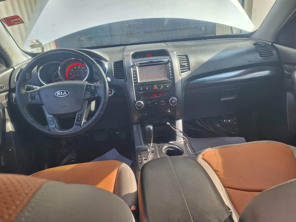 2012 Kia Sorento DLX