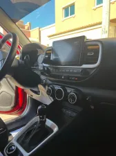 2022 هيونداي فينيو SE