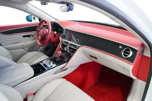 2022 بنتلي فلاينج سبير V8