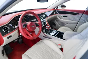 2022 بنتلي فلاينج سبير V8