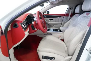2022 بنتلي فلاينج سبير V8