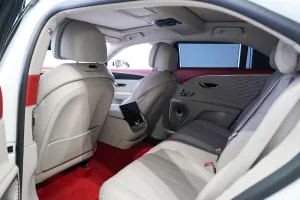2022 بنتلي فلاينج سبير V8