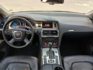2009 اودي كيو٧ Premium Plus