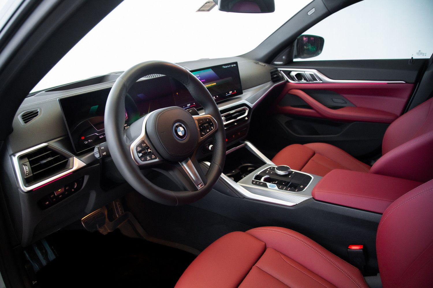 2024 بي أم دابليو i4 - اي ٤ eDrive40