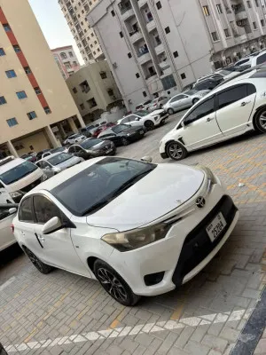 2016 تويوتا ياريس Dynamic