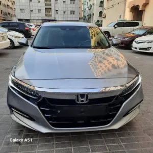 2018 هوندا أكورد DX