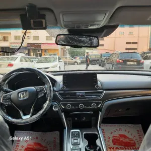 2018 هوندا أكورد DX