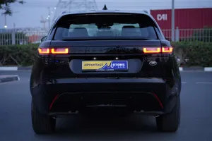 2023 لاند روفر رينج روفر فيلار R-Dynamic SE