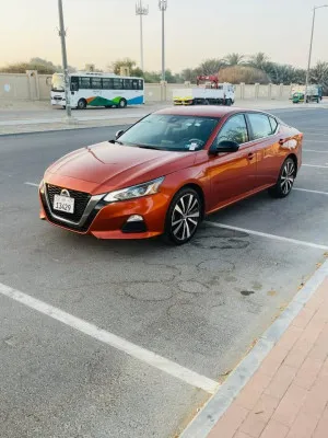 2022 Nissan Altima SR