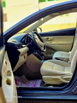 2015 Toyota Yaris Icon