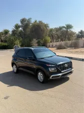 2022 هيونداي فينيو SE