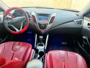 2012 هيونداي فوليستر GLS