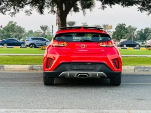 2020 Hyundai Veloster GL