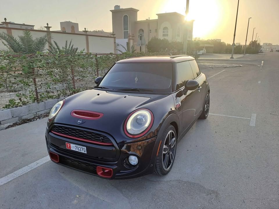 2015 ميني كوبيه One