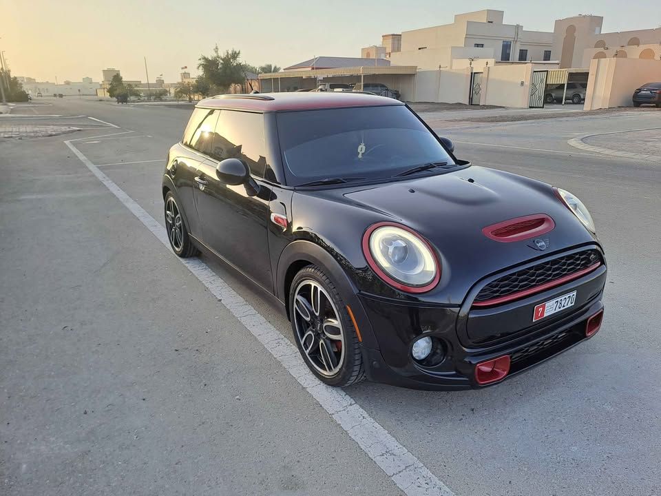 2015 ميني كوبيه One