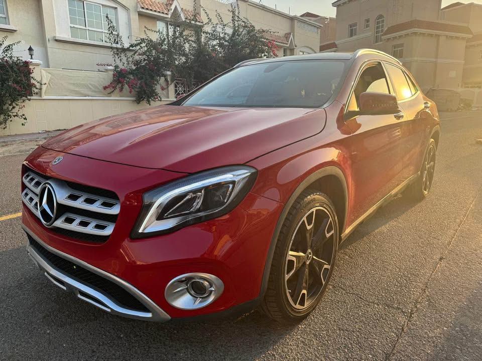 2019 مرسيدس-بنز GLA - جي ال اي GLA250
