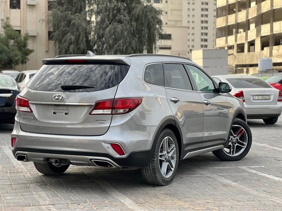 2017 Hyundai Santa Fe Premier