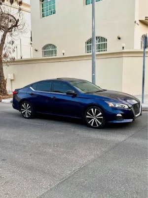 2020 Nissan Altima SR