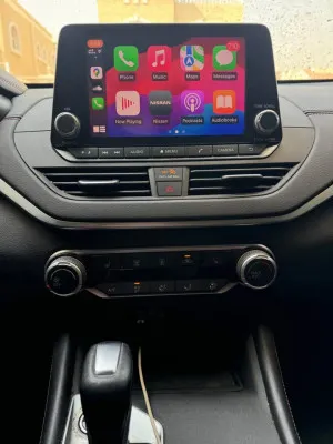 2020 Nissan Altima SR