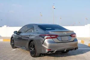 2024 تويوتا كامري Royal