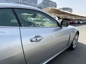 2008 جاكوار اكس كي ار