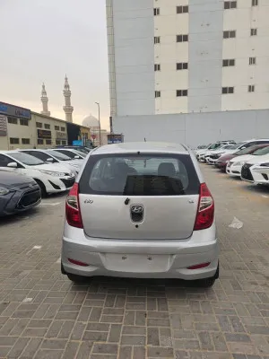 2015 هيونداي آي١٠ Premium