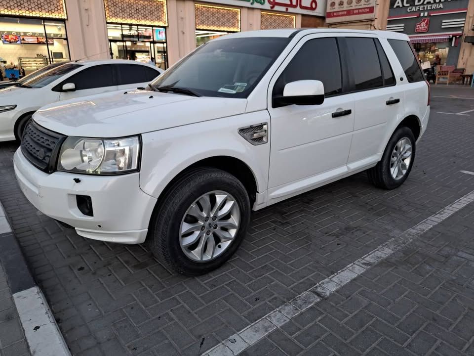 2011 Land Rover LR2 HSE