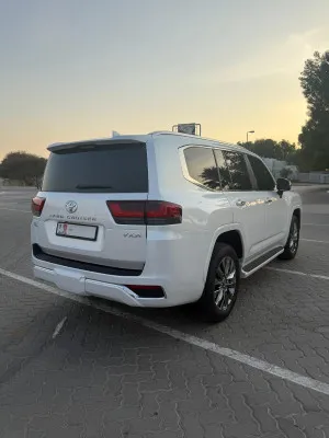 2022 Toyota Land Cruiser VXR