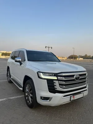 2022 Toyota Land Cruiser VXR