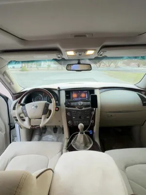 2013 نيسان باترول SE PLATINUM CITY