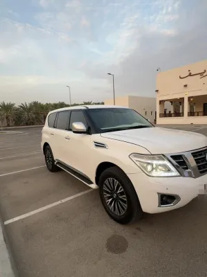 2013 نيسان باترول SE PLATINUM CITY